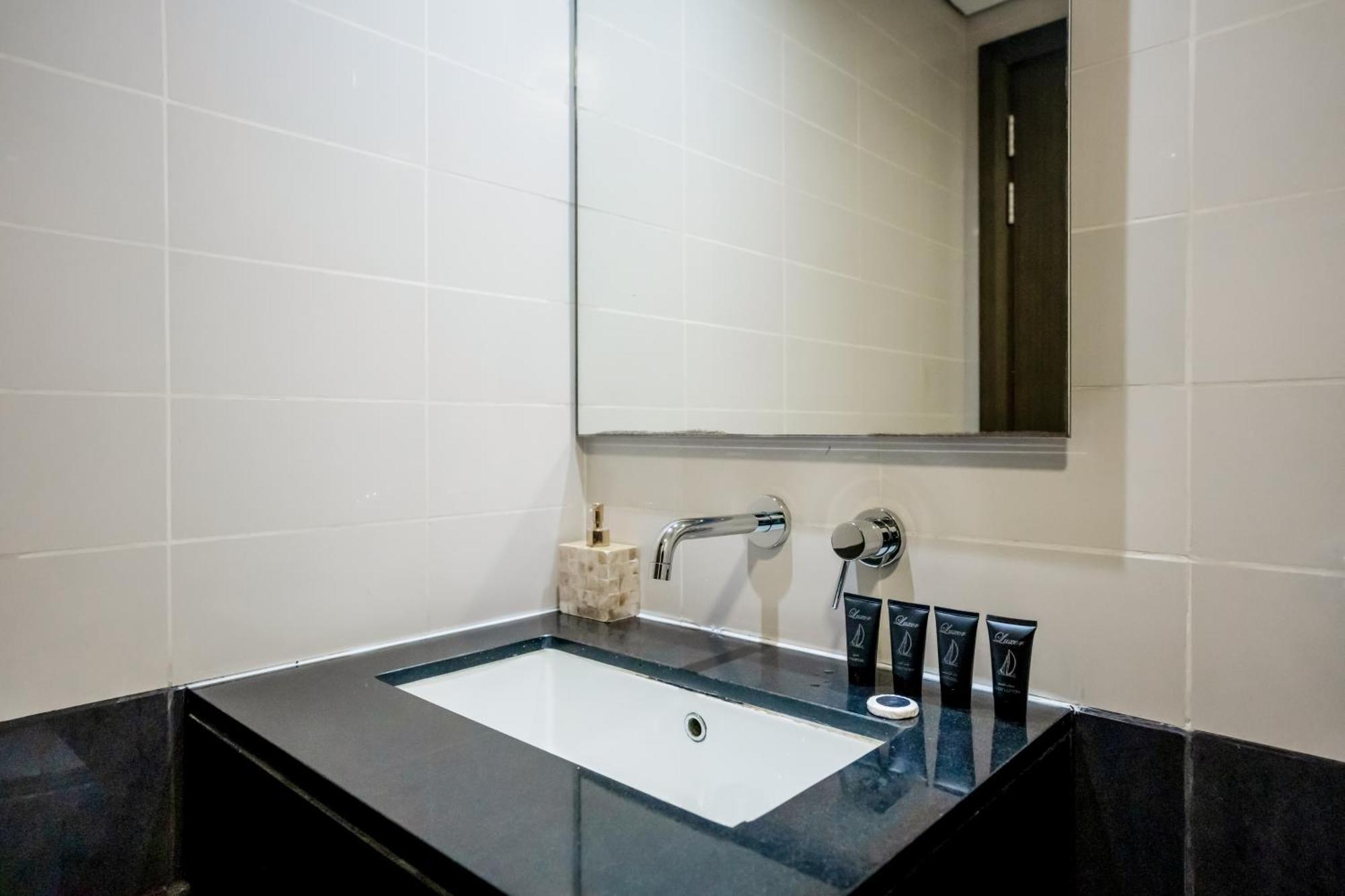 Vacay Lettings - Loft Downtown Dubai Villa Eksteriør billede